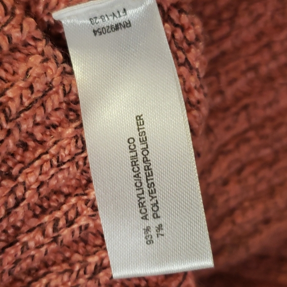 Carolyn Taylor Sweater - Picture 5 of 5